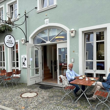 Vinopresso Gmbh - Cafe Roemer Prichsenstadt Eksteriør billede